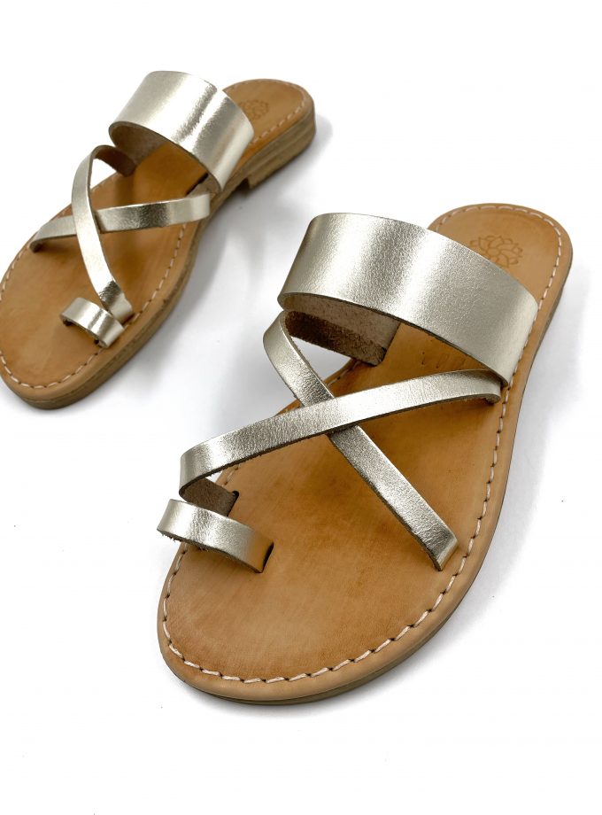 Eratw Flat Leather Golden Sandals